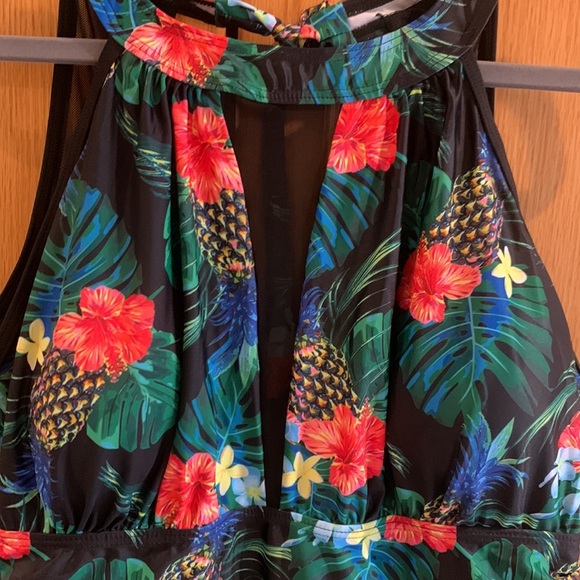 Floral One Piece Mesh Shirred Waistline Pleated Hem Swimsuit Skirt size XXL - Picture 6 of 15